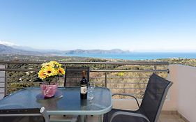 Vourvahis Seaview Apartments